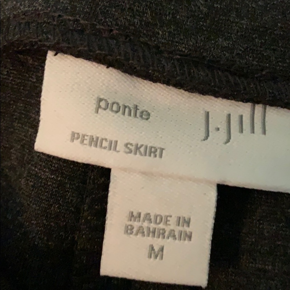 NWOT J Jill ponte pencil skirt
